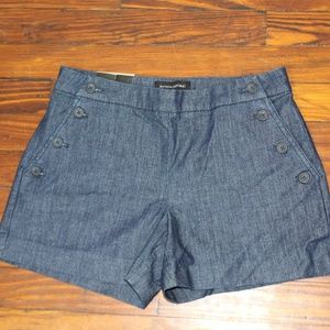 Banana Republic sailor shorts, size 25/0